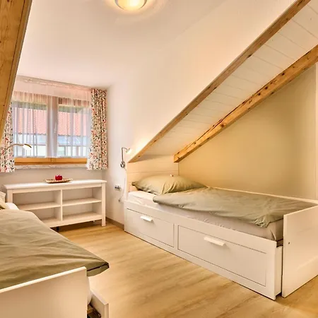 Haus Kuchler 아파트 *