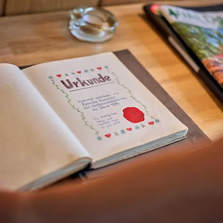 Haus Kuchler 아파트